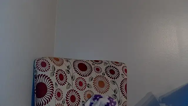 molly witha chance online show from 16, 3, 2025