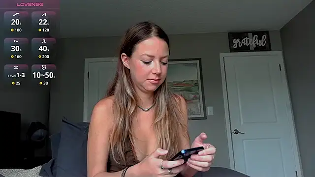 molly witha chance online show from 6, 11, 2025