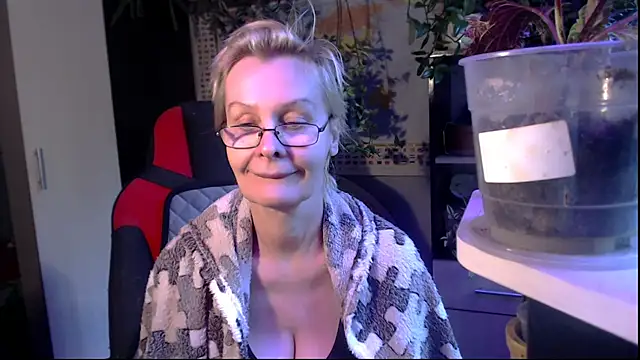HelgaHimmell online show from 19, 5, 2026