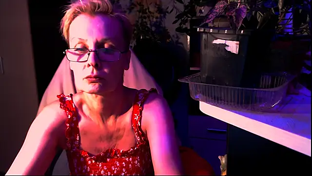 Snapshot of HelgaHimmell chatting on 29, 6, 2026 HelgaHimmell online show from 29, 6, 2026