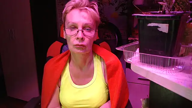 Snapshot of HelgaHimmell chatting on 9, 7, 2026 HelgaHimmell online show from 9, 7, 2026