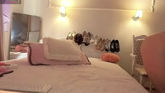MonicaMelano online show from 27, 6, 2026