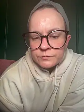 Snapshot of quinnmariexo chatting on 5, 4, 2026 quinnmariexo online show from 5, 4, 2026