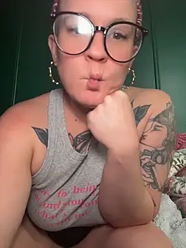 Snapshot of quinnmariexo chatting on 11, 5, 2026 quinnmariexo online show from 11, 5, 2026