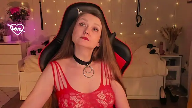 Snapshot of desperatehousewife__ chatting on 22, 3, 2025 desperatehousewife online show from 22, 3, 2025