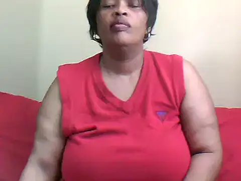 Snapshot of SexxyBoob chatting on 20, 12, 2025 SexxyBoob online show from 20, 12, 2025