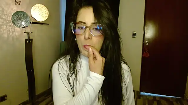 Snapshot of ella_peck chatting on 9, 9, 2025 ella peck online show from 9, 9, 2025