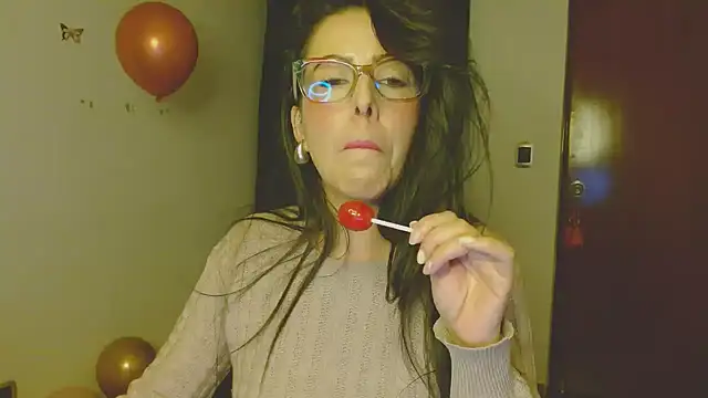 Snapshot of ella_peck chatting on 2, 10, 2025 ella peck online show from 2, 10, 2025