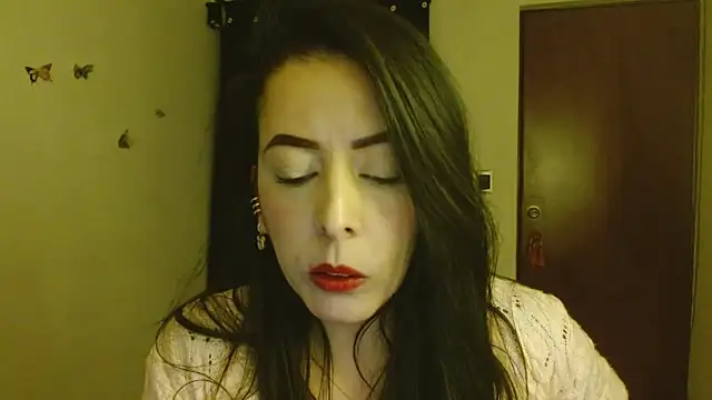 ella peck online show from 25, 6, 2026
