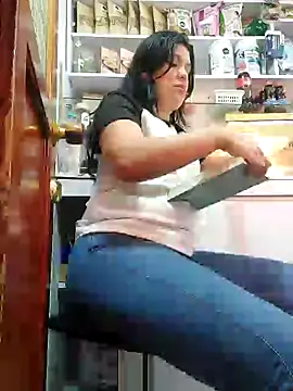 Snapshot of Sophie-hatter chatting on 15, 1, 2025 Sophie-hatter online show from 15, 1, 2025