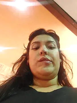 Snapshot of Sophie-hatter chatting on 28, 2, 2025 Sophie-hatter online show from 28, 2, 2025