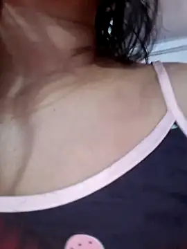 Snapshot of Sophie-hatter chatting on 29, 4, 2026 Sophie-hatter online show from 29, 4, 2026