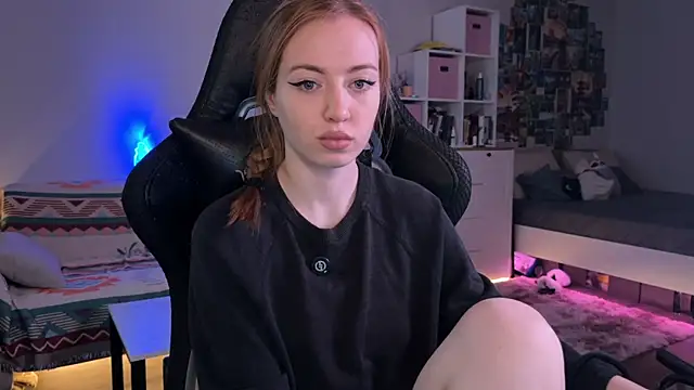 LinaWitch online show from 14, 10, 2025