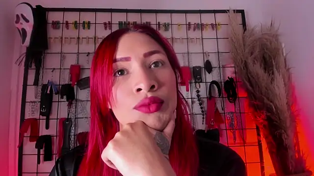 charrlotte quinn online show from 30, 10, 2025