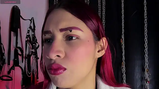 charrlotte quinn online show from 6, 5, 2026