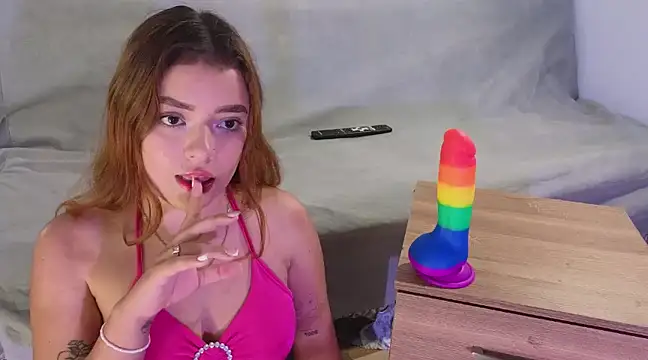 maddy066 online show from 4, 1, 2025