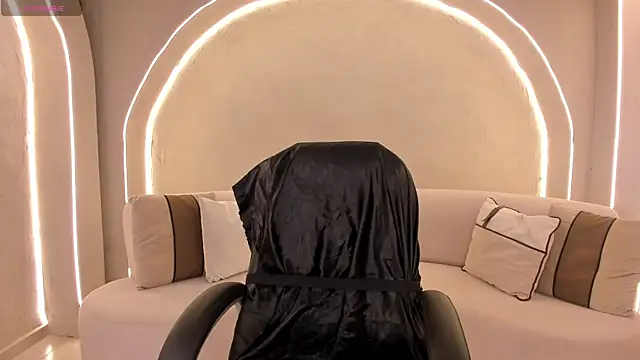Snapshot of MollySundersX chatting on 16, 7, 2026 MollySundersX online show from 16, 7, 2026