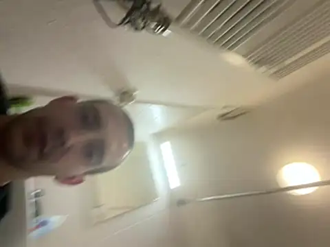 Snapshot of czruz chatting on 9, 3, 2026 czruz online show from 9, 3, 2026