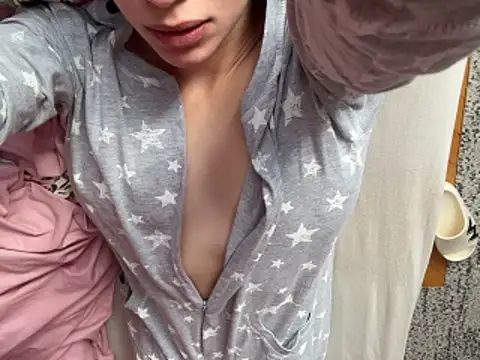 Snapshot of czruz chatting on 21, 3, 2026 czruz online show from 21, 3, 2026