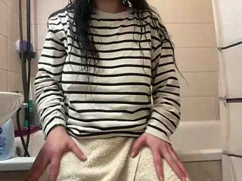 Snapshot of czruz chatting on 2, 4, 2026 czruz online show from 2, 4, 2026