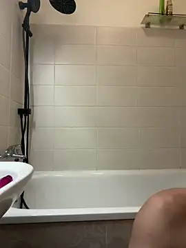 Snapshot of czruz chatting on 10, 4, 2026 czruz online show from 10, 4, 2026