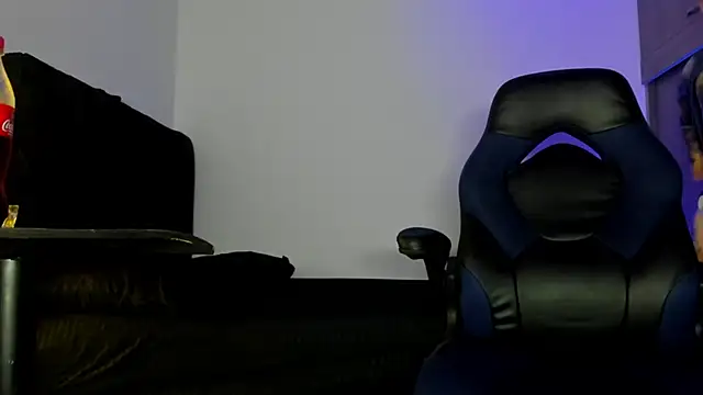 male pussy online show from 8, 10, 2025