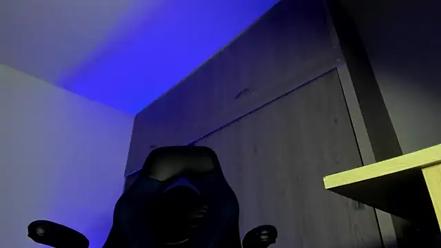 male pussy online show from 4, 11, 2025