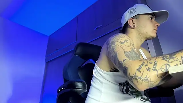 male pussy online show from 8, 1, 2026