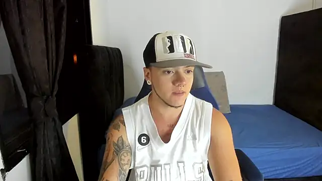 male pussy online show from 23, 7, 2026