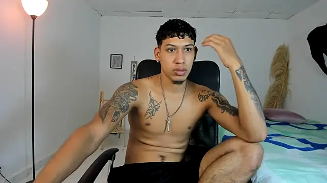 Snapshot of slim_master12 chatting on 21, 3, 2026 slim master12 online show from 21, 3, 2026