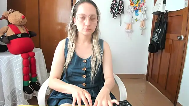 Snapshot of Adele_johnsonn1 chatting on 13, 2, 2026 Adele johnsonn1 online show from 13, 2, 2026