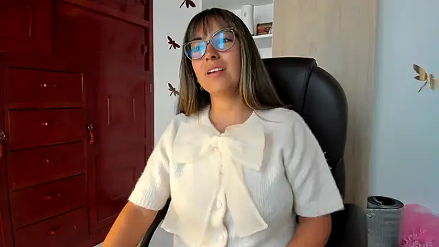 Isabellaa22 1 online show from 7, 1, 2026