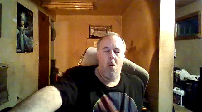 Nightshade7712 online show from 24, 12, 2024