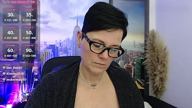 ninarandmann online show from 9, 1, 2025