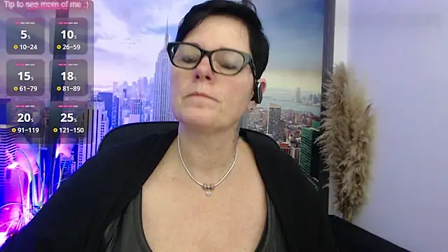 ninarandmann online show from 11, 1, 2025