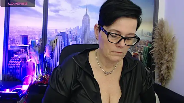 ninarandmann online show from 26, 1, 2025