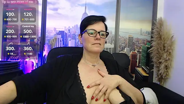 ninarandmann online show from 2, 2, 2025