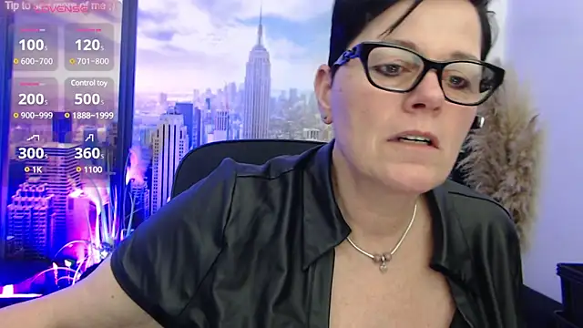 ninarandmann online show from 6, 3, 2025