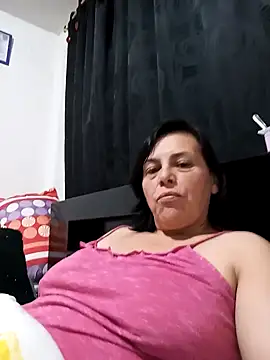 Snapshot of Natasha_milf__ chatting on 25, 1, 2025 Natasha milf online show from 25, 1, 2025