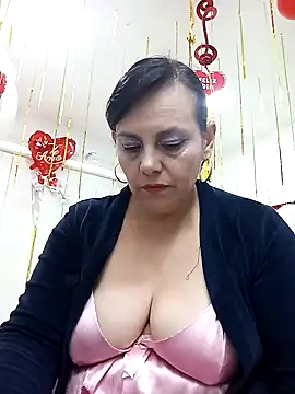 Snapshot of Natasha_milf__ chatting on 12, 2, 2025 Natasha milf online show from 12, 2, 2025