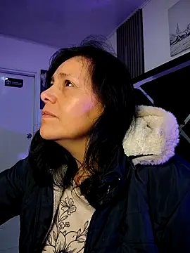 Snapshot of Natasha_milf__ chatting on 8, 10, 2025 Natasha milf online show from 8, 10, 2025