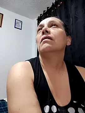 Snapshot of Natasha_milf__ chatting on 9, 11, 2025 Natasha milf online show from 9, 11, 2025