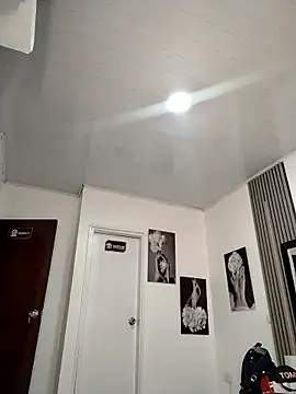 Natasha milf   online show from 12, 4, 2026