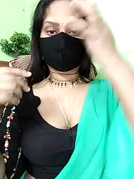 Idhika Paul online show from 11, 5, 2026