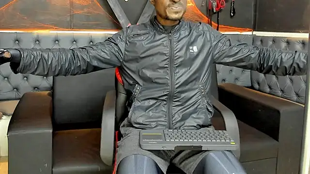 Terrance z online show from 29, 10, 2025