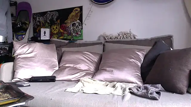 Snapshot of DJUX chatting on 18, 12, 2024 DJUX online show from 18, 12, 2024