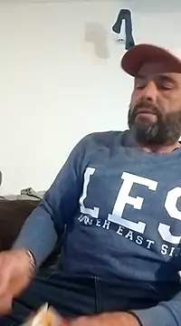 Snapshot of DJUX chatting on 20, 1, 2025 DJUX online show from 20, 1, 2025