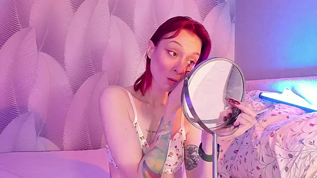 Snapshot of CrystalRey chatting on 14, 3, 2025 CrystalRey online show from 14, 3, 2025