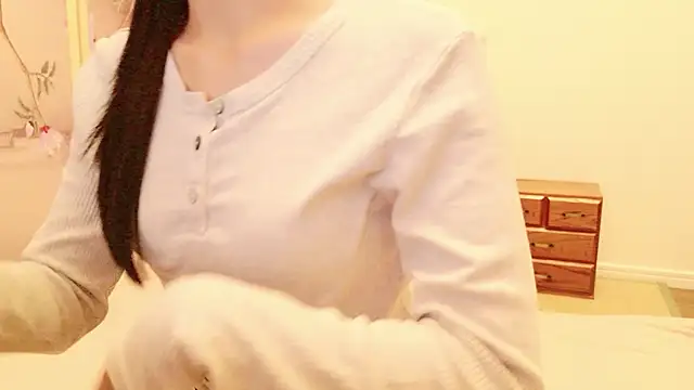 Snapshot of sayaka_xo chatting on 27, 10, 2025 sayaka xo online show from 27, 10, 2025