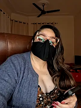 SEXY-Sardarni online show from 8, 1, 2025